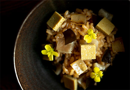 hyperlocal healthy dish at michelin-starred harbor house inn northern california