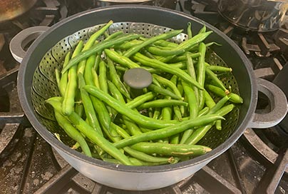 healthy in a pinch steamed green beans make a wonderfully easy and healthy side holiday dish